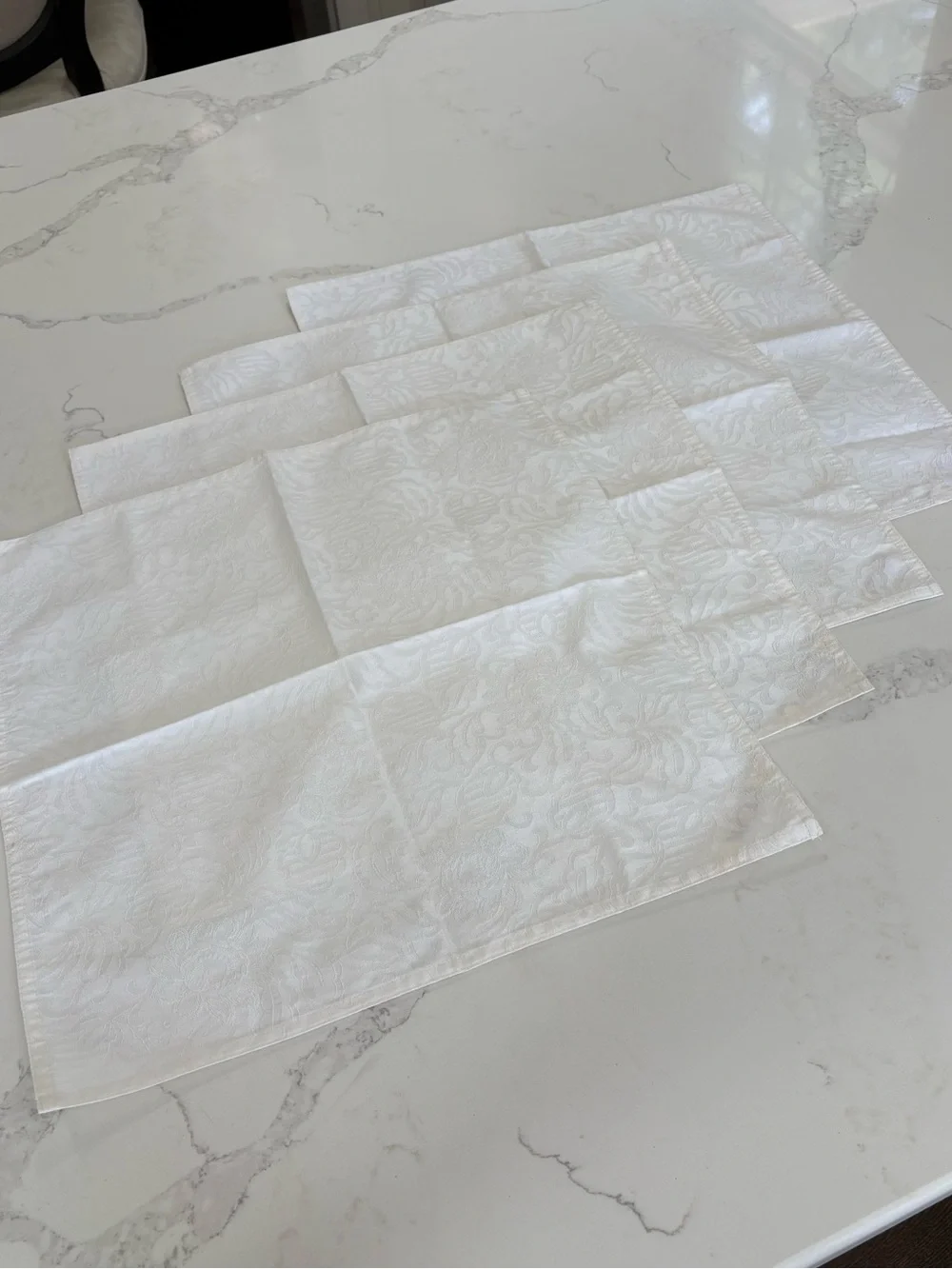 Ralph Lauren White Floral Jacquard Dinner Napkins Set of 4